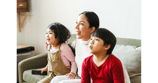 Bận Rộn Cả Tuần – Hãy Dành Một Buổi Xem Phim Cùng Con!