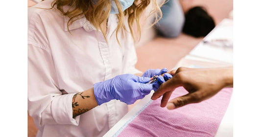 Chuyện Muôn Đời Người Chủ Nhức Đầu: Người Thợ Biết Nói Tiếng Anh!