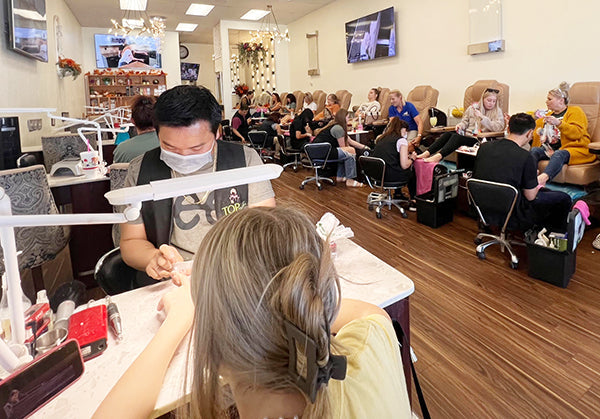 Tự Gắn Camera Cho Tiệm Nails – Dễ Làm, Gọn Gàng Và Tiết Kiệm Chi Phí